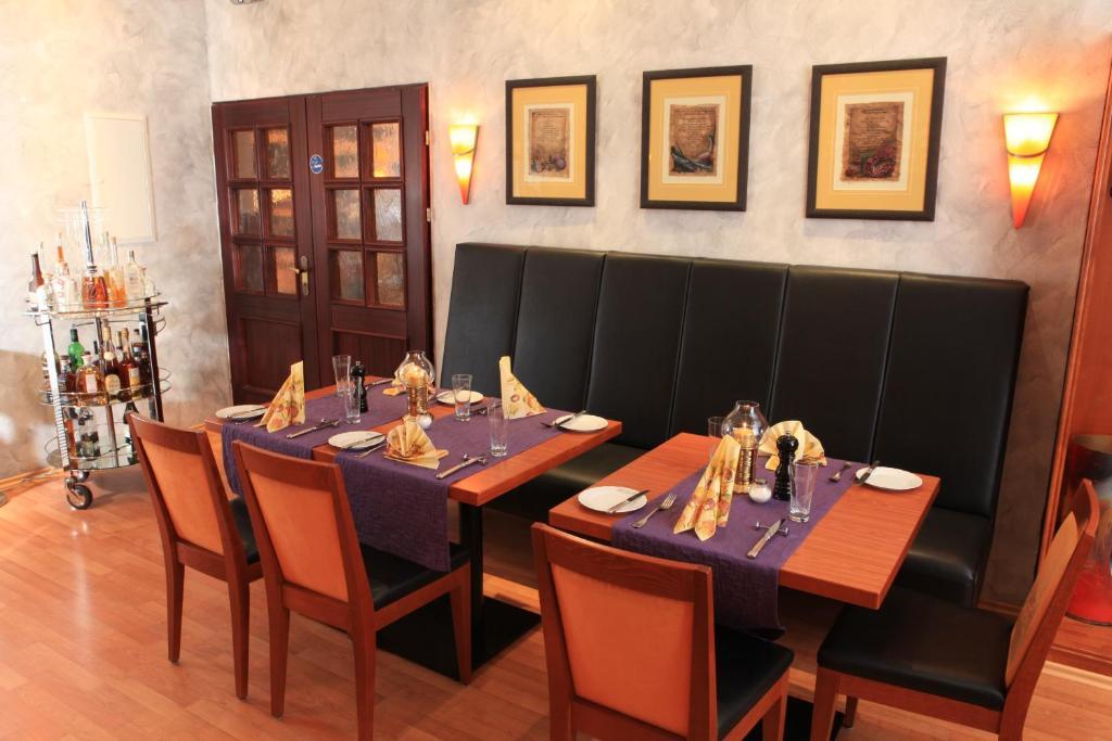 Hotel Kasserolle Зигбург Екстериор снимка