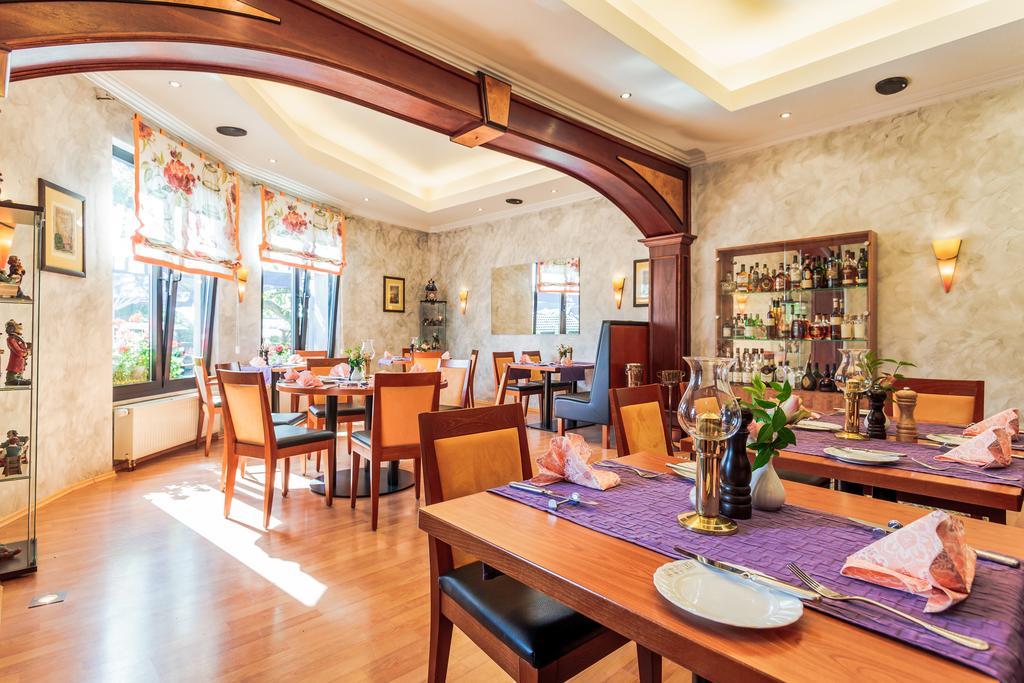 Hotel Kasserolle Зигбург Екстериор снимка